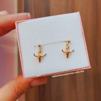Aretes cráneo de toro mini