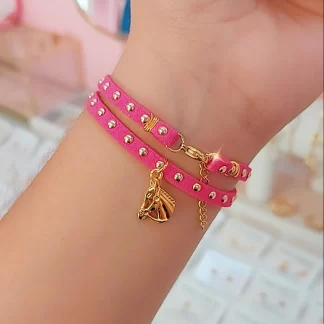 Pulsera rosa con caballo