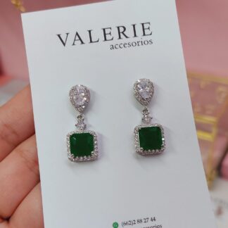 ARETE DE NOCHE CUADRO VERDE